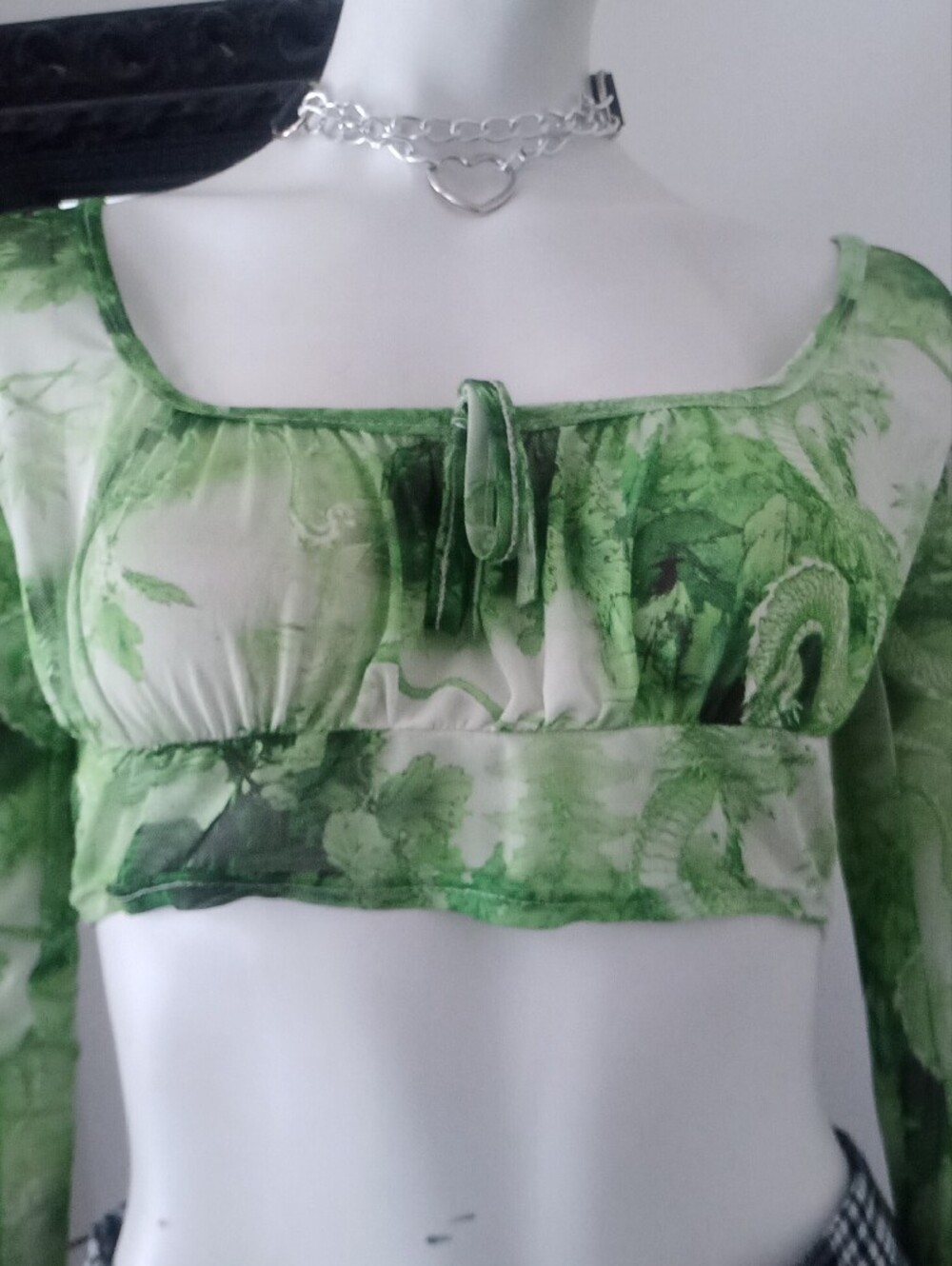 Mesh Top - Picture 2 of 9